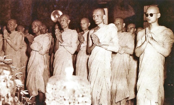 พระเครื่องในหลวงทรงสร้าง (๕)