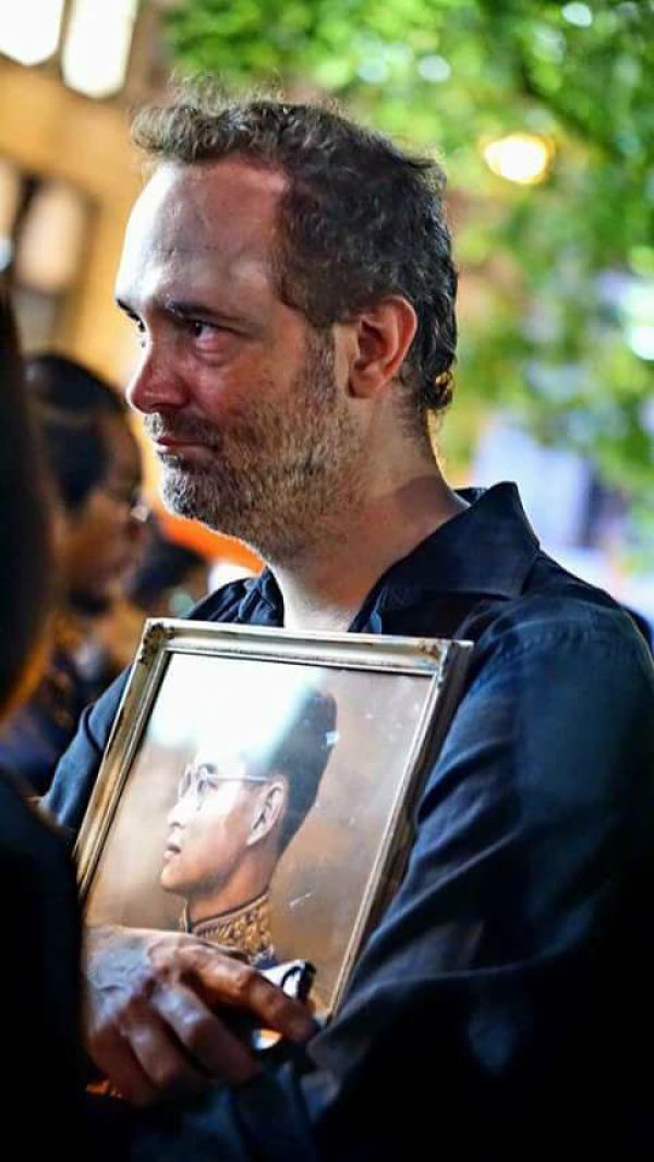 คนรักในหลวง-001-3