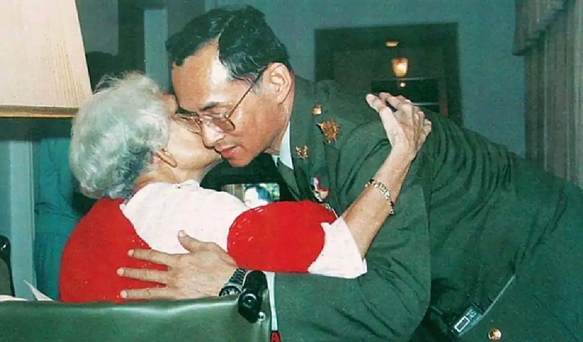 King-9-Somdet-Ya-1200x704P